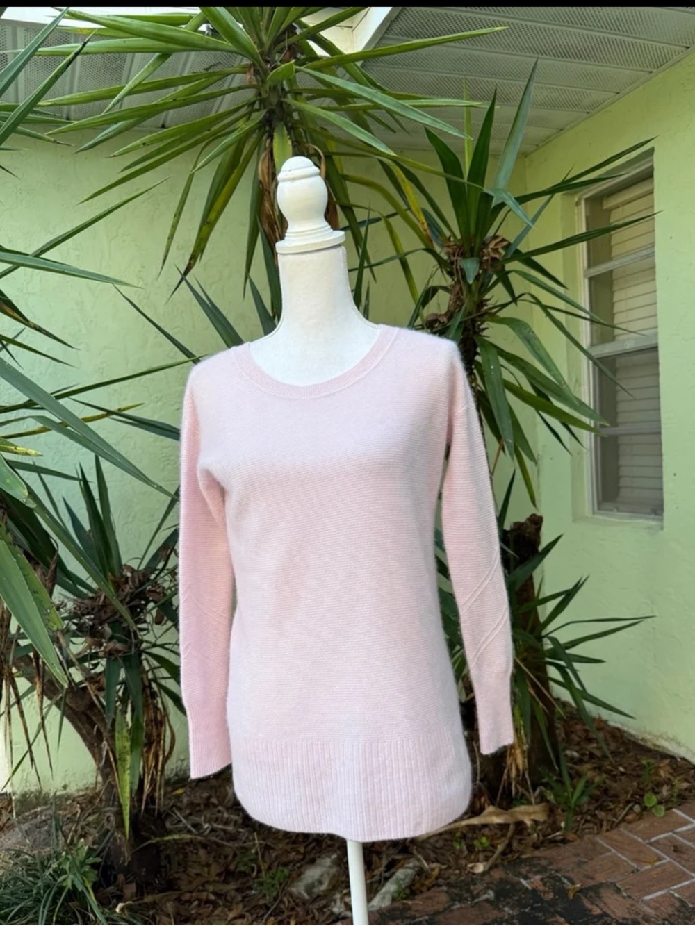 Light Pink Cashmere Sweater